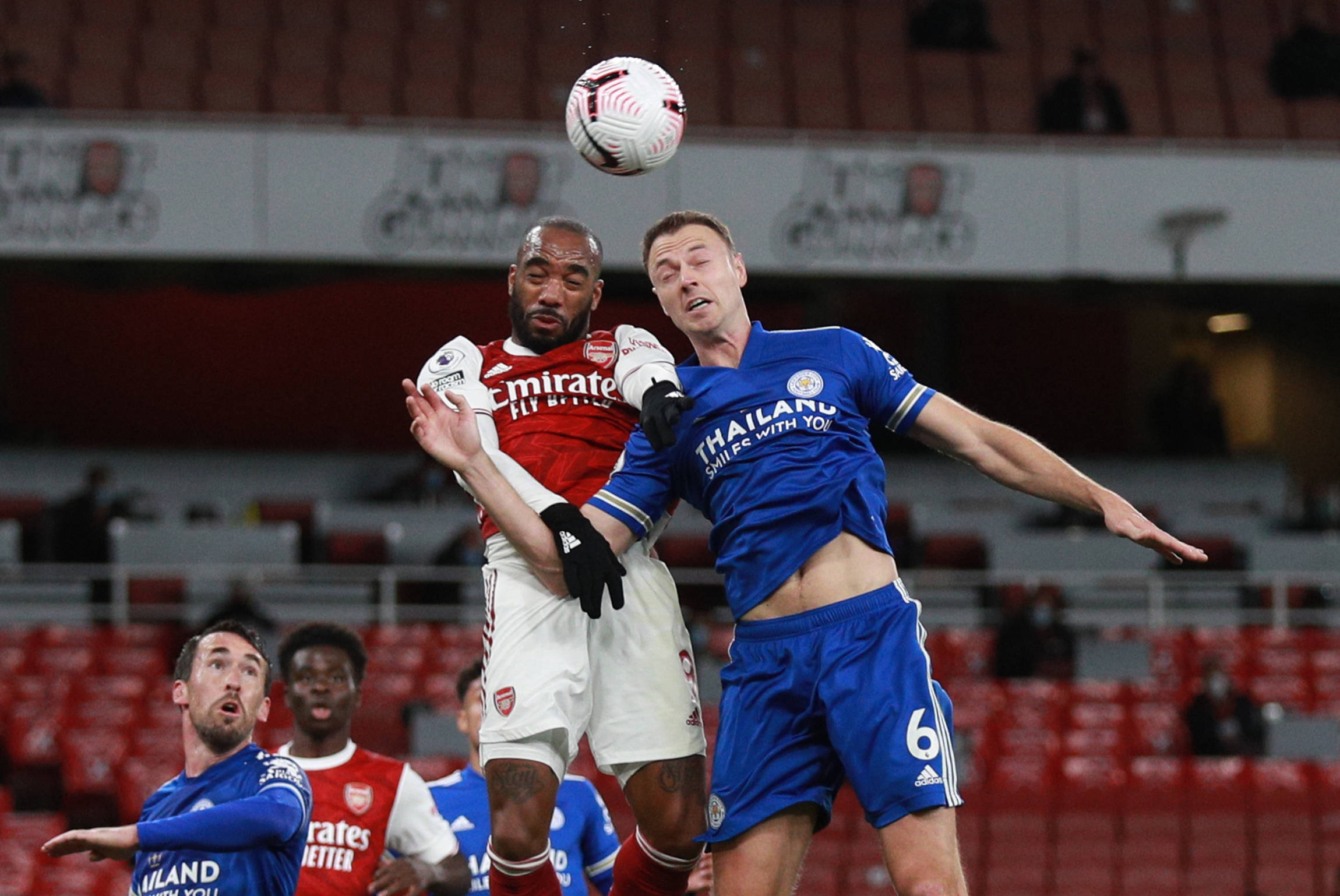 迫提前下場 迫提前下場