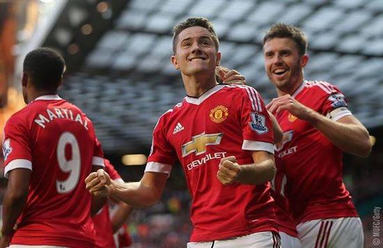 薪资空间的 薪资空间的